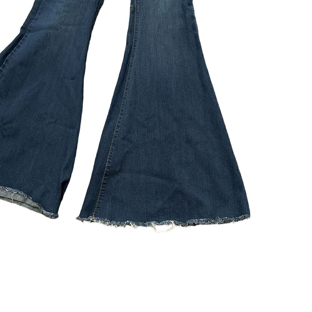 Dior Carter Women's Bell 15" Bottom Flare Distressed Jeans, Size 25 #J4-1581 - Picture 12 of 12